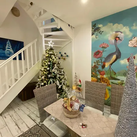 Le Des Tontons Holiday home *